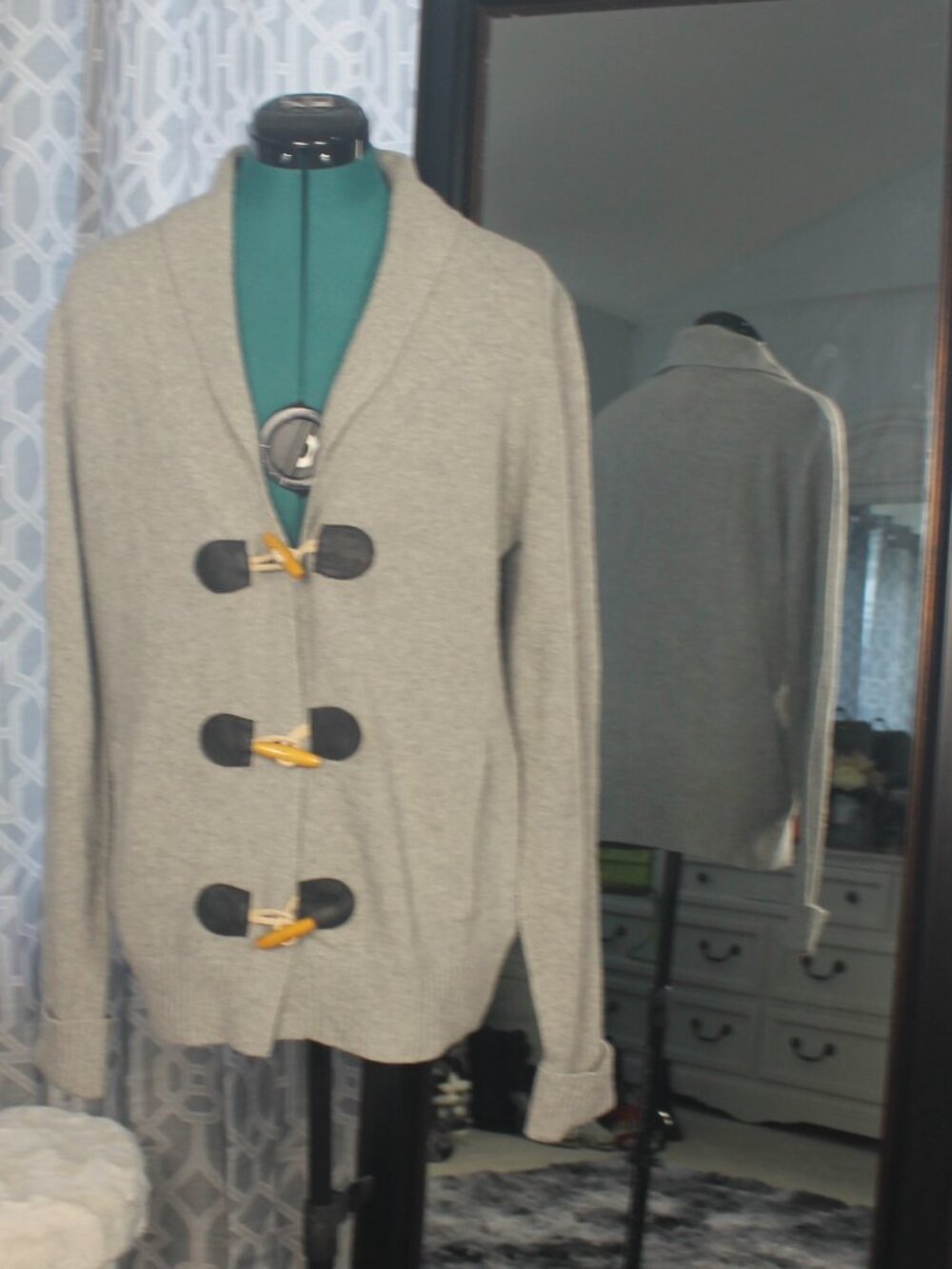 Hawkings McGill Shawl Collar Toggle Cardigan – Heather Tan Knit, Wooden Toggles
